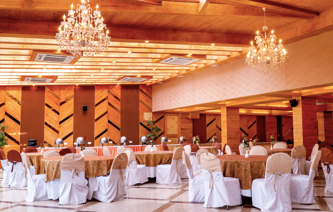 Banquet hall