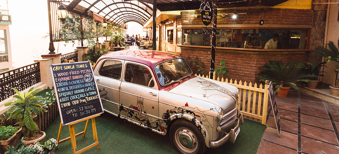 Famous car of Willow Banks