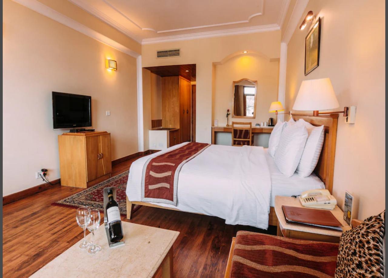 Super deluxe rooms for holidays in Shimla